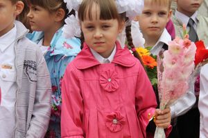 Школа №12 встретила День знаний (фото)