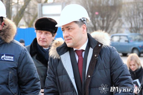 Сегодня утром Михаил Ведерников прибыл в Великие Луки (ФОТО)