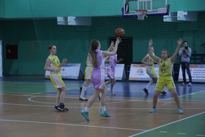 В Великих Луках состоялся финал «Кэс-Баскет»