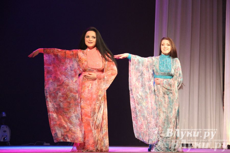 Фестиваль восточного танца «Мафраш» прошел в Великих Луках (фото)
