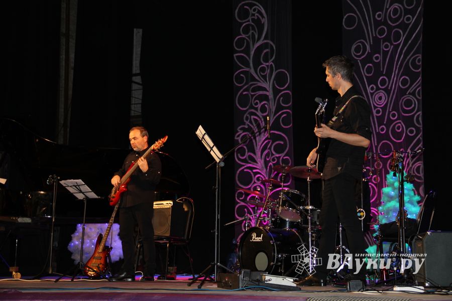 В Великих Луках состоялся концерт «Рождественский джаз» (фото)