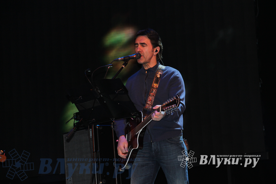 Вячеслав Бутусов и Ю-Питер