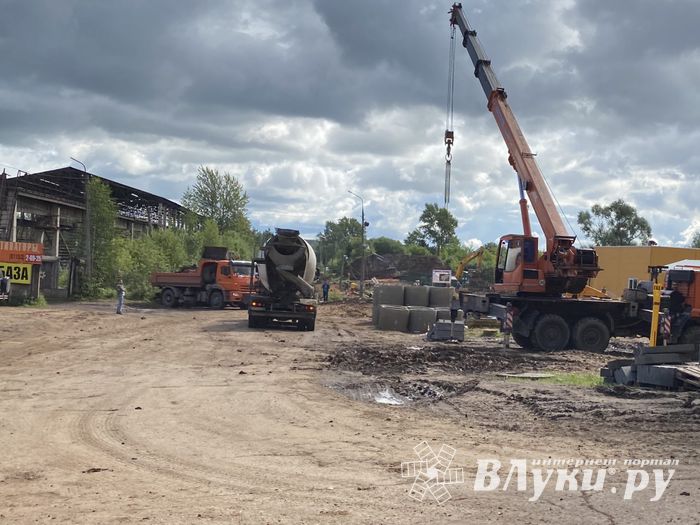 Начались работы по благоустройству территории  вокруг отделения областной инфекционной больницы (ФОТО)