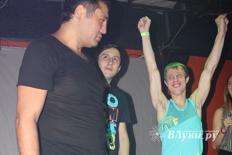 В Великих Луках прошел кастинг на Дом-2 (фото 18+)