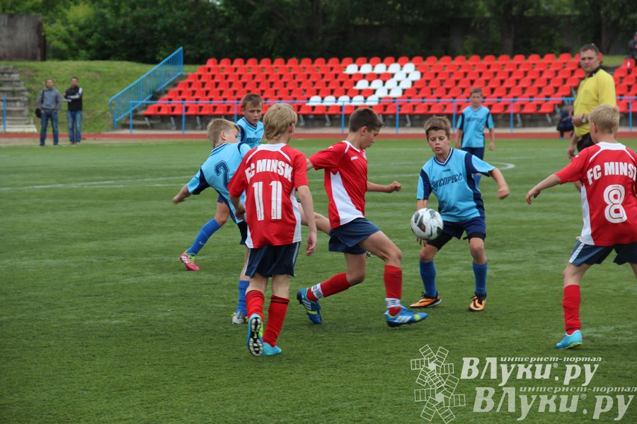 Финальные игры футбольного фестиваля «Локобол-РЖД-2014»