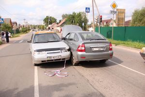 ДТП  на у. Яна Арно в Великих Луках (ФОТО)