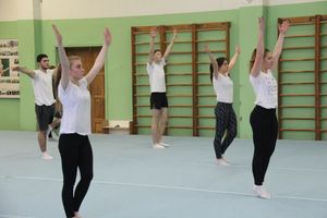В Великих Луках проходят соревнования по гимнастике (ФОТО)
