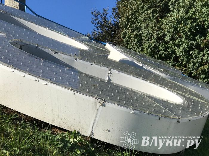 В Великих Луках опять разбили памятный знак (ФОТО)