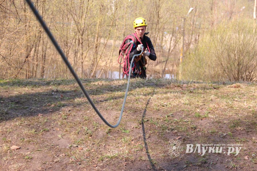 В Великих Луках прошло Первенство по спортивному туризму (ФОТО)