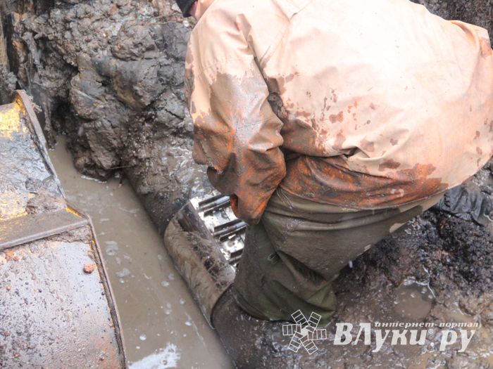 На пр-те Гагарина произошёл прорыв водопровода (ФОТО)