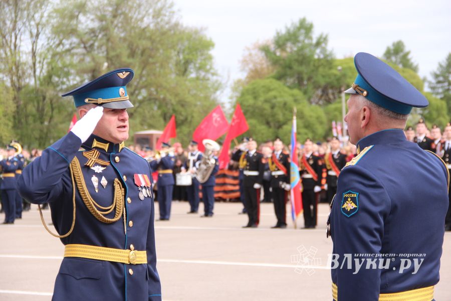 В Великих Луках отмечают День Победы (ФОТО)