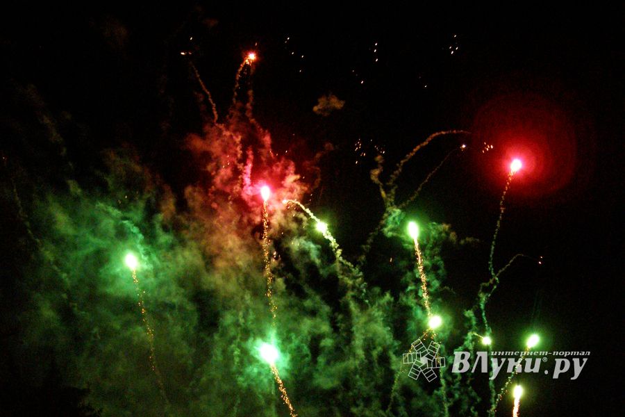 9 мая. Парад ( II часть), шествие, салют