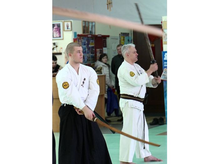 Великолукские последователи иайдзюцу выдержали сложный экзамен (ФОТО)