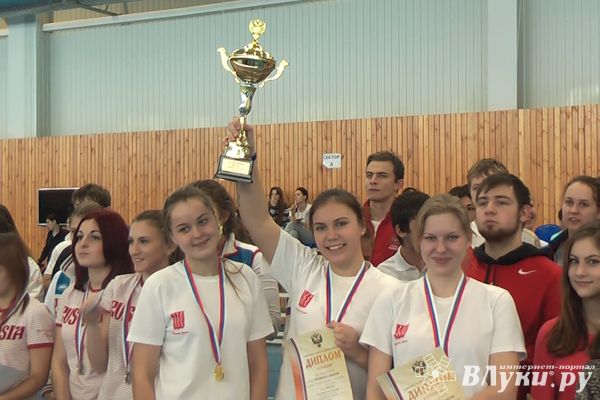 В Великих Луках состоялось закрытие Первенства России по стрельбе из лука (фото)