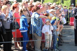 В Великих Луках прошел Парад Победы (ФОТО)