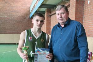 Великолучане завоевали золото финальных соревнований по баскетюолу 11-й областной Спартакиады (ФОТО)