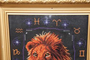 В Великих Луках прошел конкурс-выставка вышивки и бисера (ФОТО)