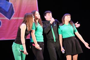 Весення игра КВН. «На старт! Внимание! Март!» (фото)