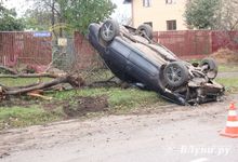 В Великих Луках девушка перевернулась на «Subaru» (ФОТО)