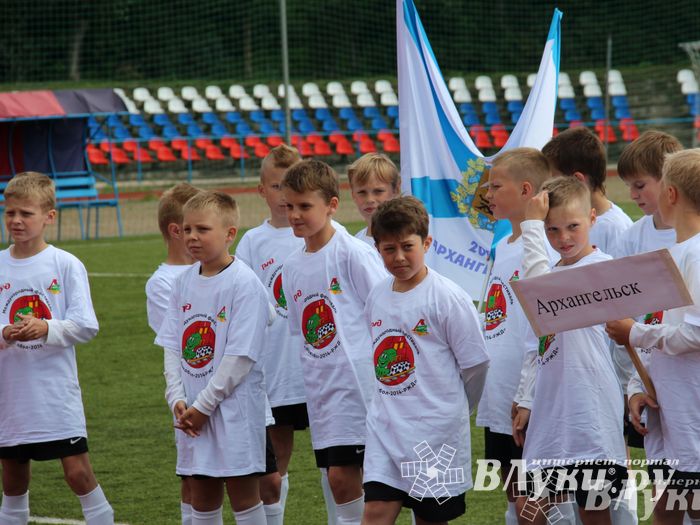 Финальные игры футбольного фестиваля «Локобол-РЖД-2014»