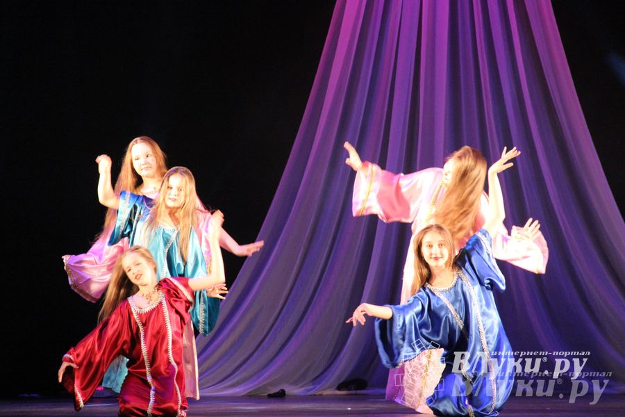  В ДК ЛК проходит четвертый ежегодный фестиваль танца (фото)