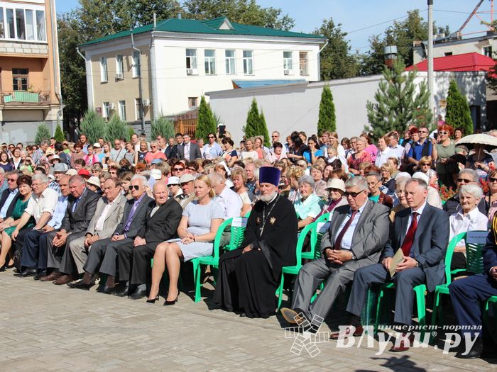 Празднование 850-летия началось в храмах Великих Лук (ФОТО)