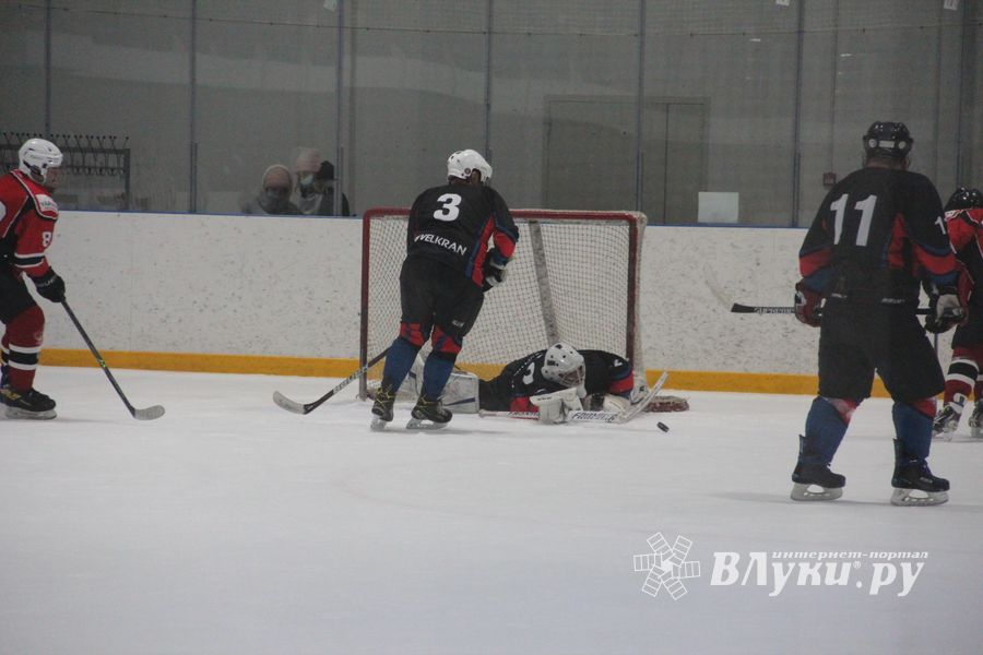 ХК «Экспресс» одержал победу над ХК «Евро-Керамика» в рамках НХЛ (ФОТО)
