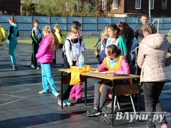 «Шиповка юных» среди великолукских школьников (фото)