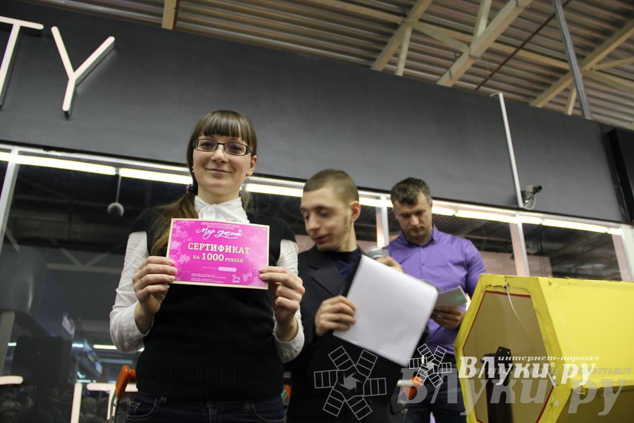 Ночь распродаж в ТЦ «Апельсин»