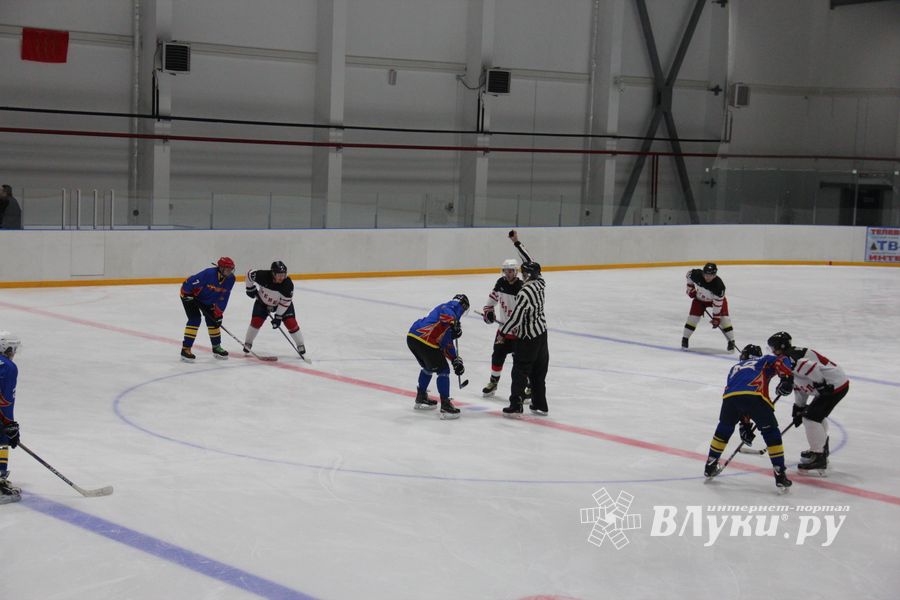ХК «ЛукиСпорт» разгромила команду Невеля (ФОТО)