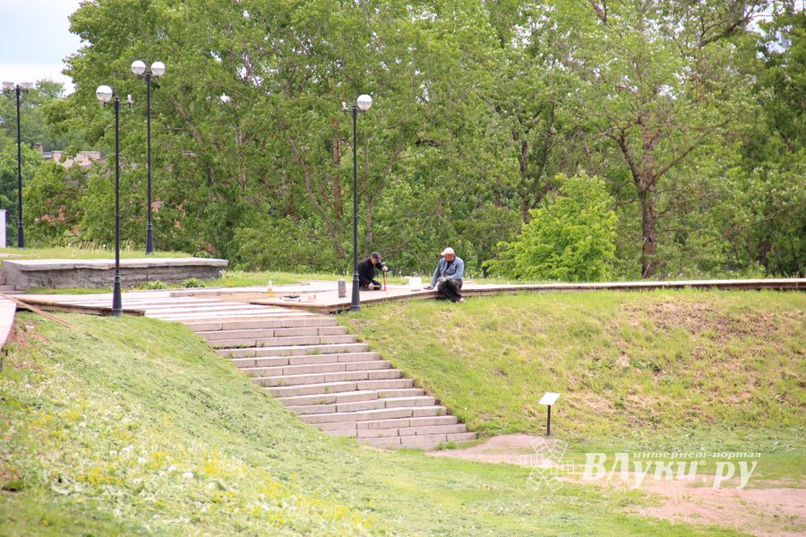 В Великолукской Крепости наводят порядок (ФОТО)
