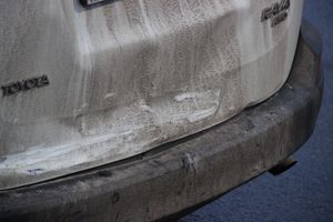 На путепроводе столкнулись три автомобиля (ФОТО)