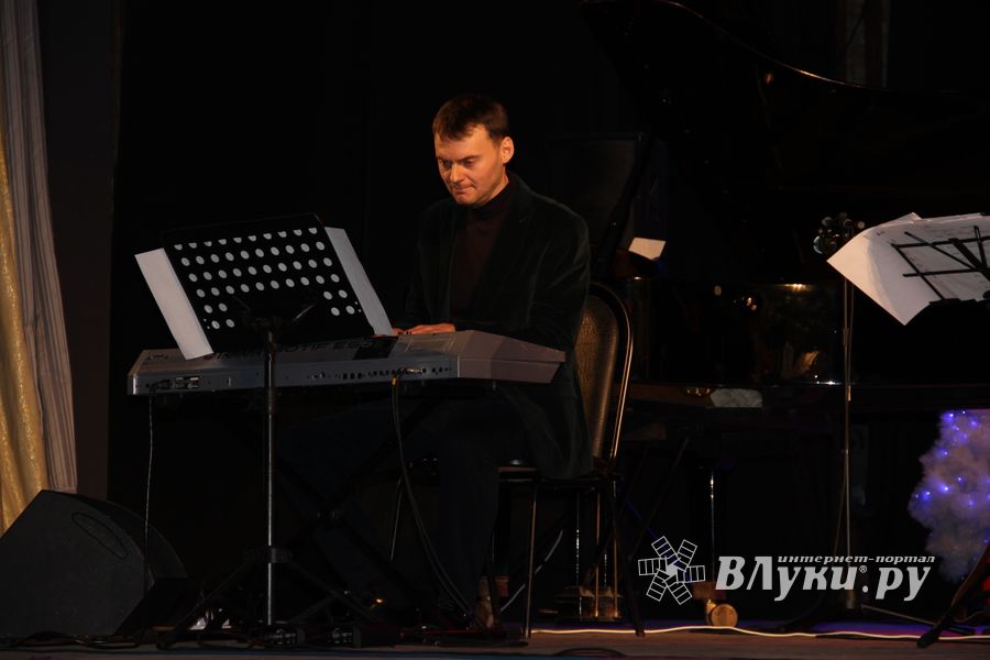 В Великих Луках состоялся концерт «Рождественский джаз» (фото)