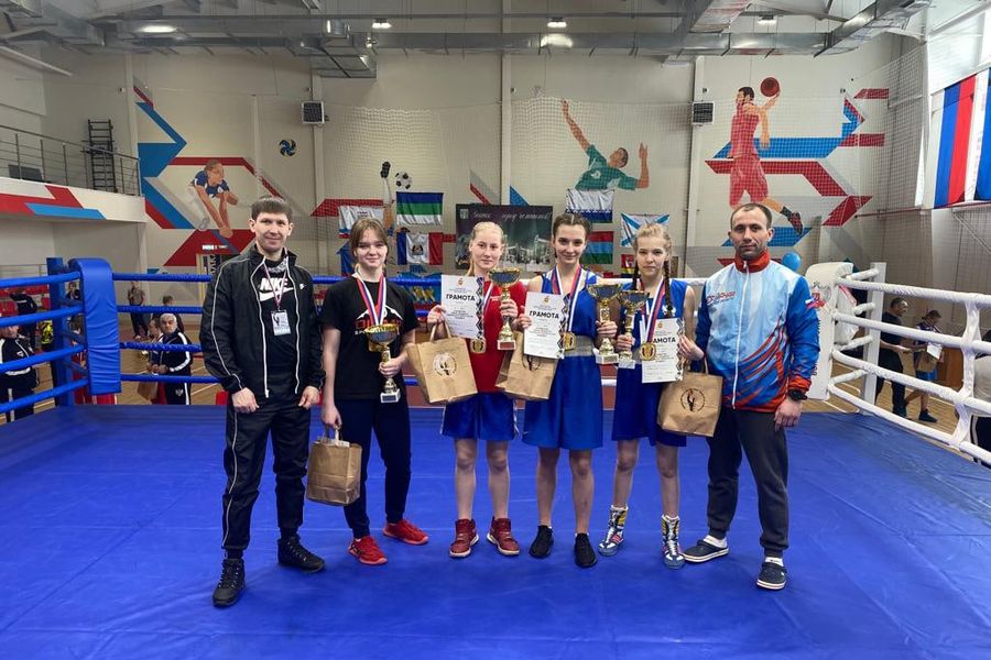 Великолучане привезли золото с Первенства СЗФО по боксу (ФОТО)