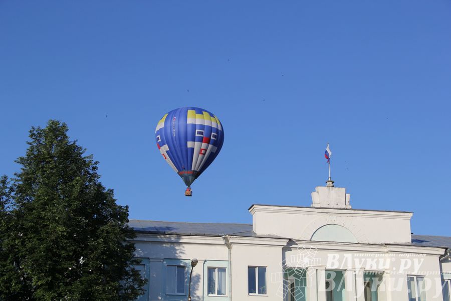 Первый спортивный полет состоялся