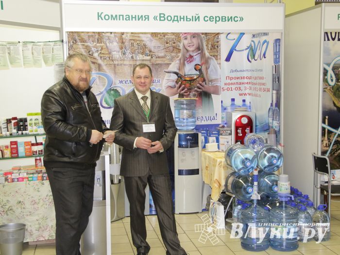 Шестая великолукская универсальная выставка открылась в Великих Луках (фото + видео)