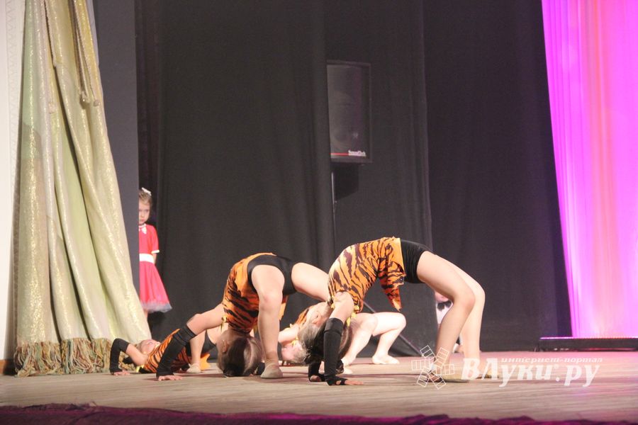 14 мая состоялся концерт хореографического коллектива «Созвездие» - «Бал» (ФОТО)