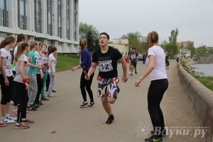 В Великих Луках прошла весенняя городская эстафета (фото)