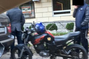 В Великих Луках произошло ДТП с участием мотоциклиста (фото)