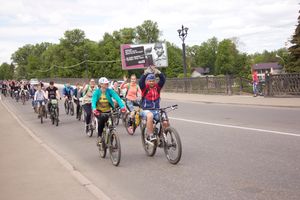 В Великих Луках прошёл Всероссийский велопарад (ФОТО)