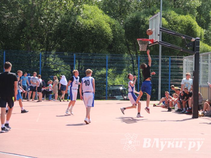 В Великих Луках прошёл Олимпийский День (ФОТО)