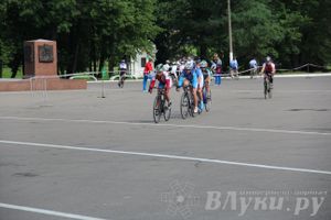 Гонка-критериум по велосипедному спорту