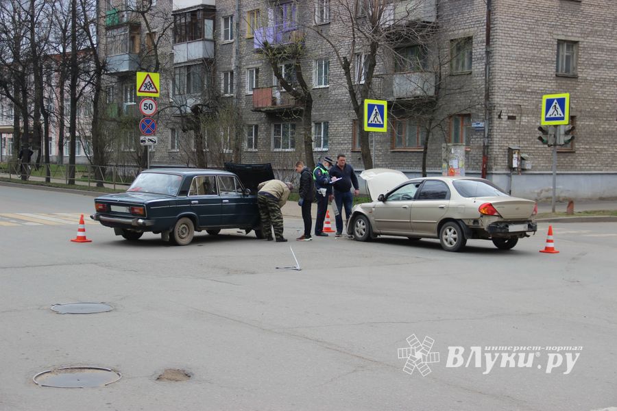 Попавший в ДТП великолучанин просит откликнуться свидетелей (ФОТО)