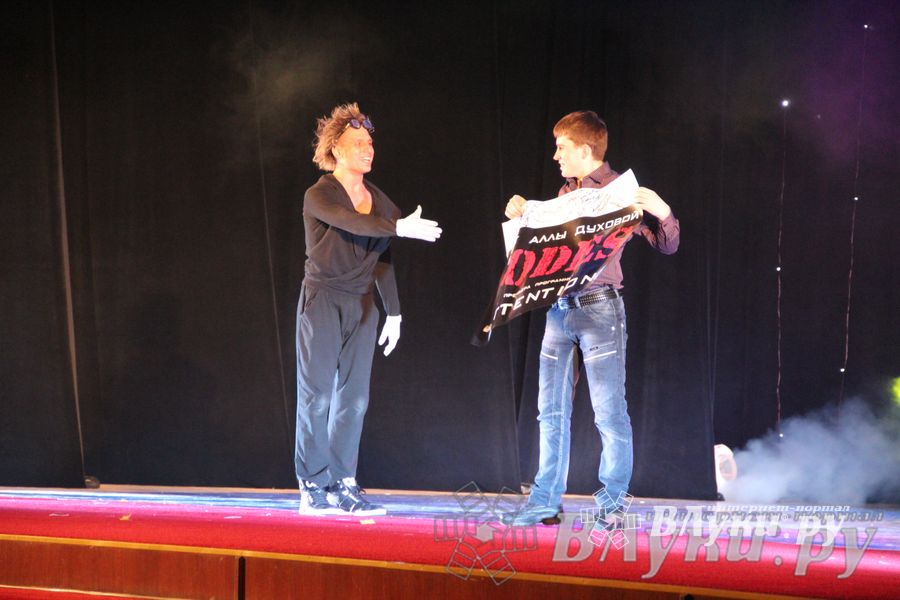 В Великих Луках состоялся концерт балета TODES