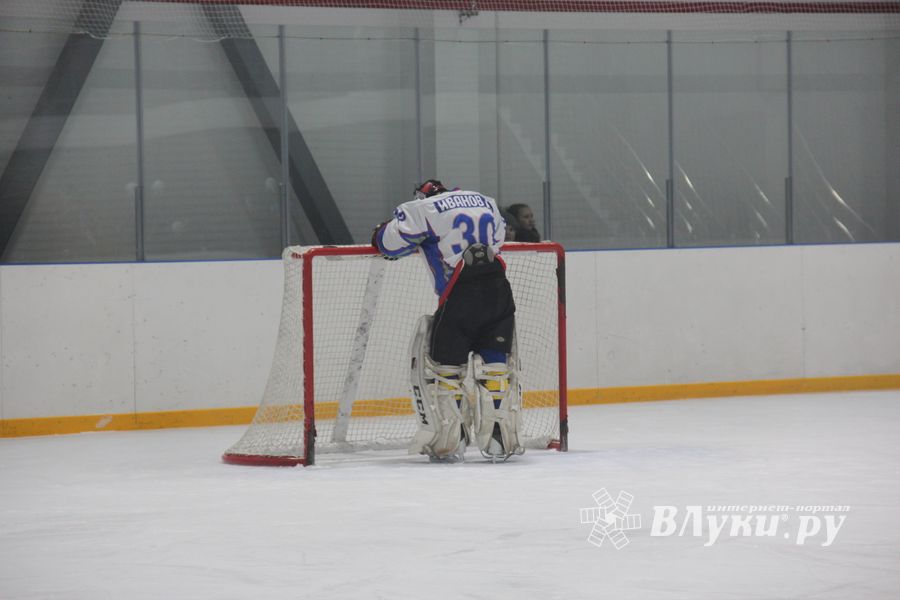 К «ЛукиСпорт» уступил с разницей в одну шайбу (ФОТО)