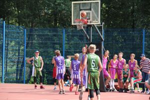 В Великих Луках прошли спортивные мероприятия, приуроченные ко Дню физкультурника (ФОТО)