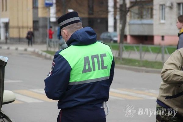 Нетрезвого водителя задержали в Великолукском районе
