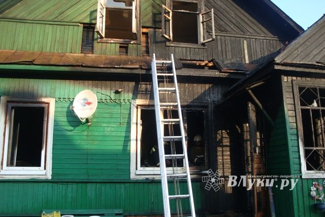 Короткое замыкание стало причиной двух пожаров в Псковской области (фото)