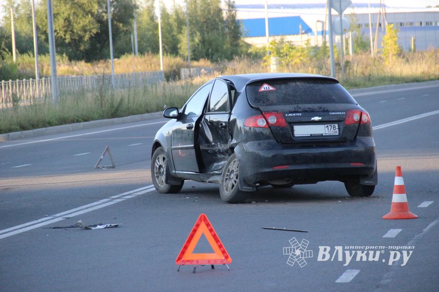 ДТП возле путепровода (ФОТО)