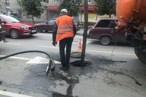 В Великих Луках готовятся к возможным ливням (ФОТО)